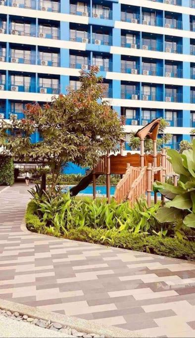 Apartment In Air Residences, Makati With Wifi, Netflix, Pool, Mall And More Manila Exterior foto